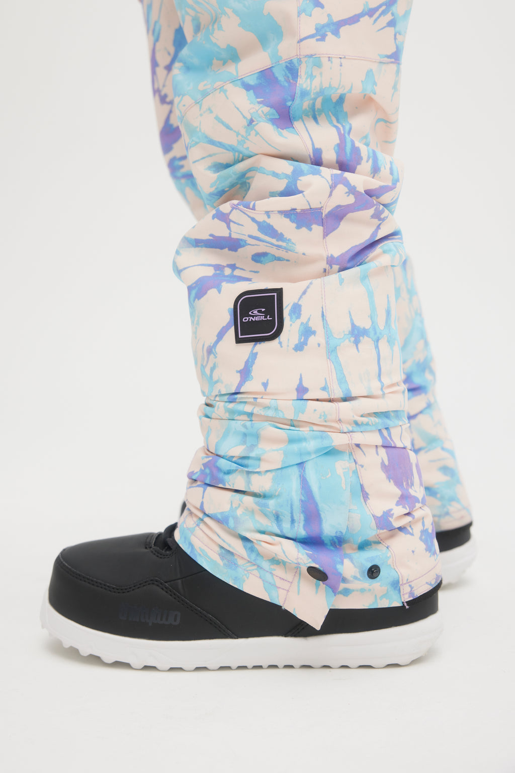 CHARM PRINTED PANTS