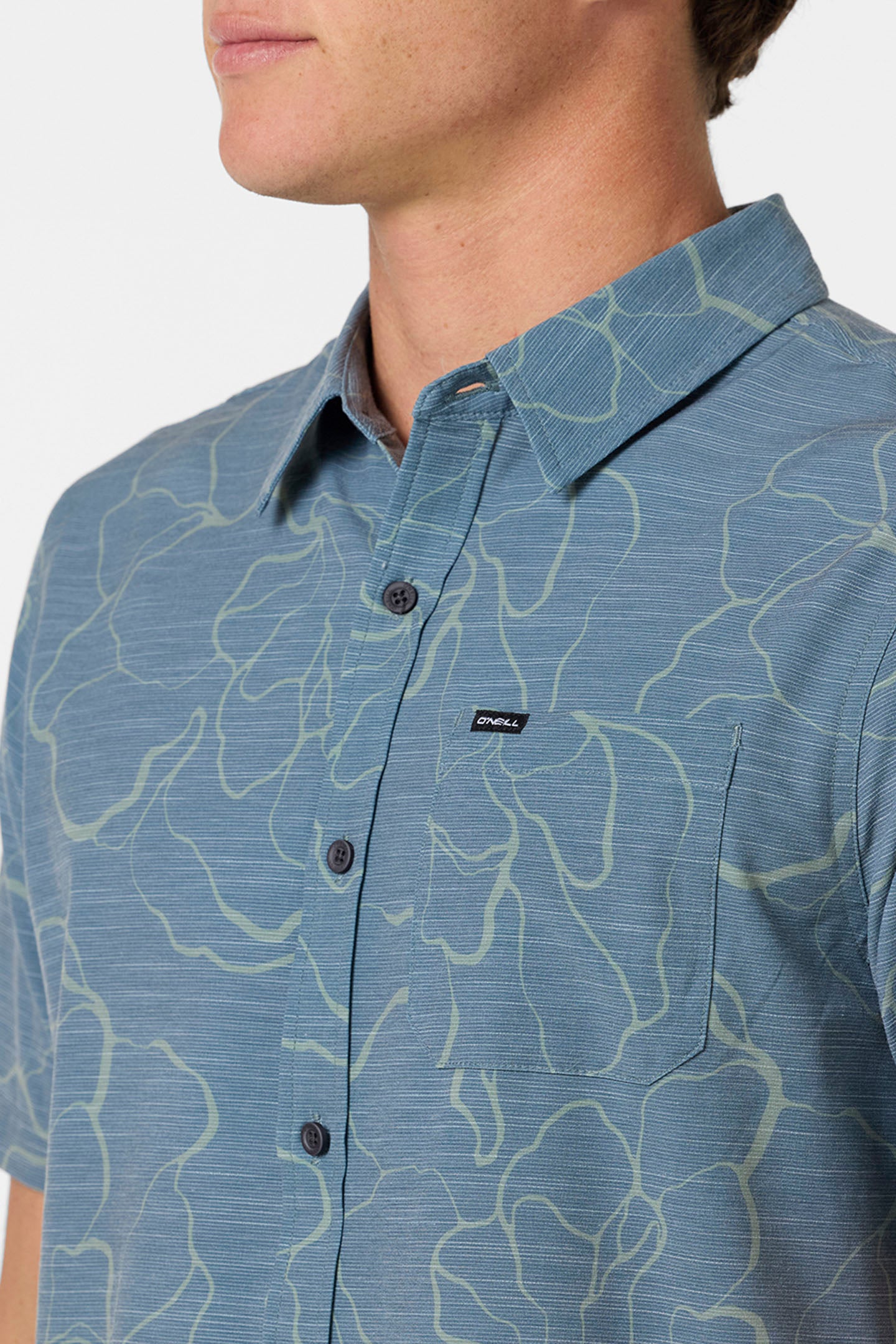 UPF SLUB RELAXED SHORT SLEEVE WOVEN SHIRT