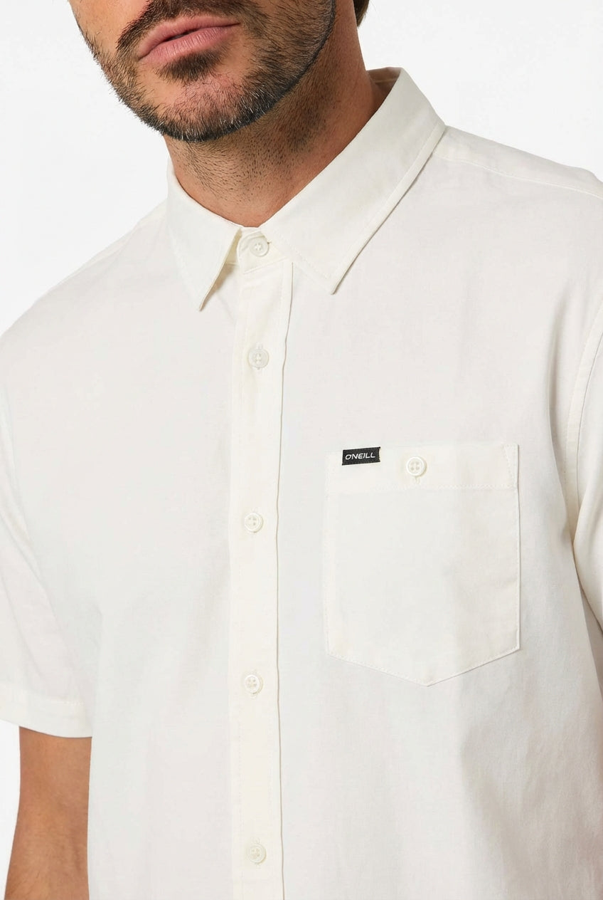 LIGHT CHECK STANDARD SHORT SLEEVE WOVEN SHIRT