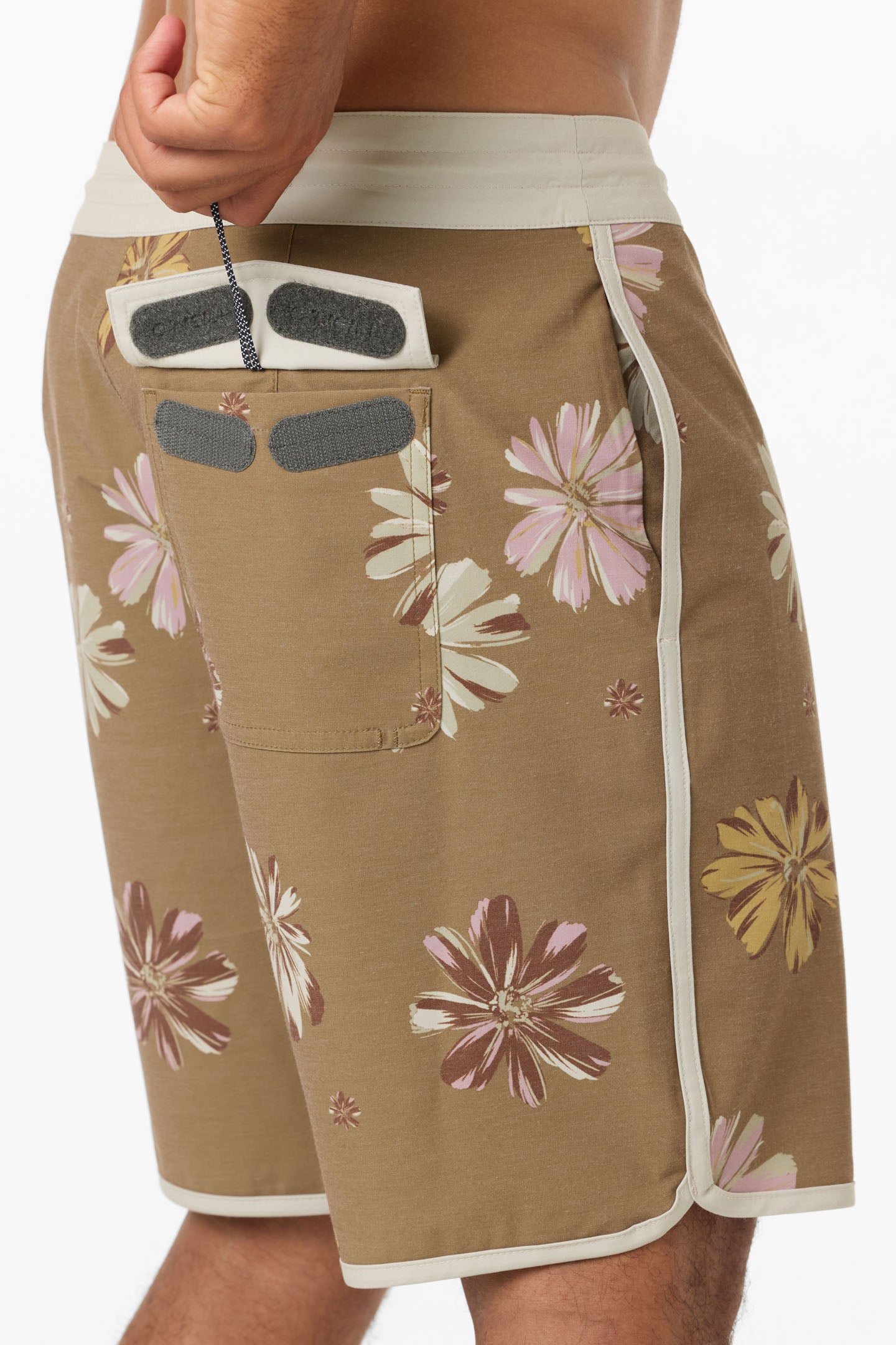 CRUZER SCALLOP 18`` BOARDSHORT