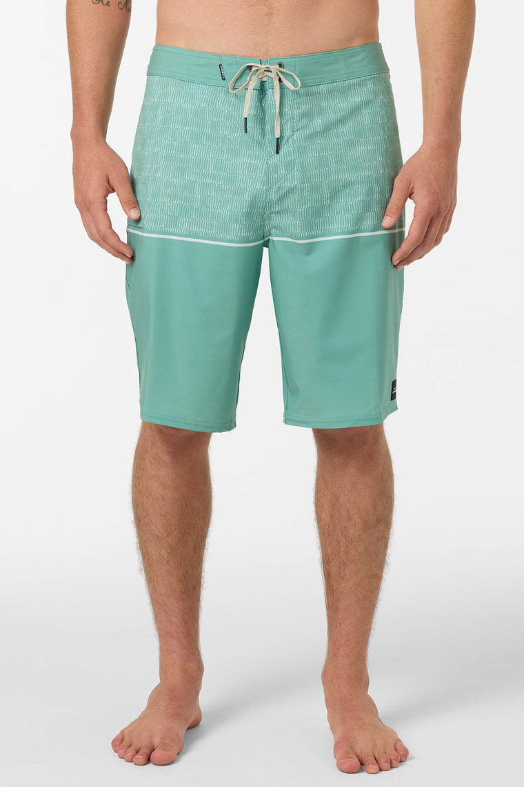 HYPERFREAK HEAT BLOCK 21`` BOARDSHORT