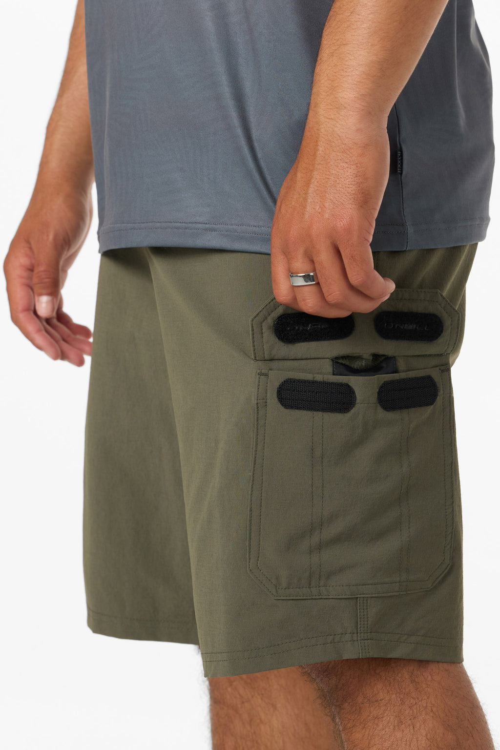 TRVLR CARGO HYBRID 20`` SHORT