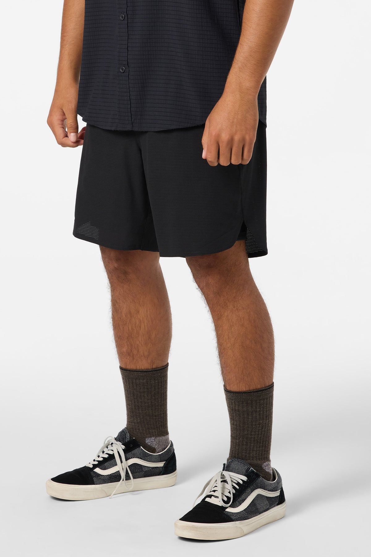 TRVLR TECH LINED HYBRID 17'' SHORT