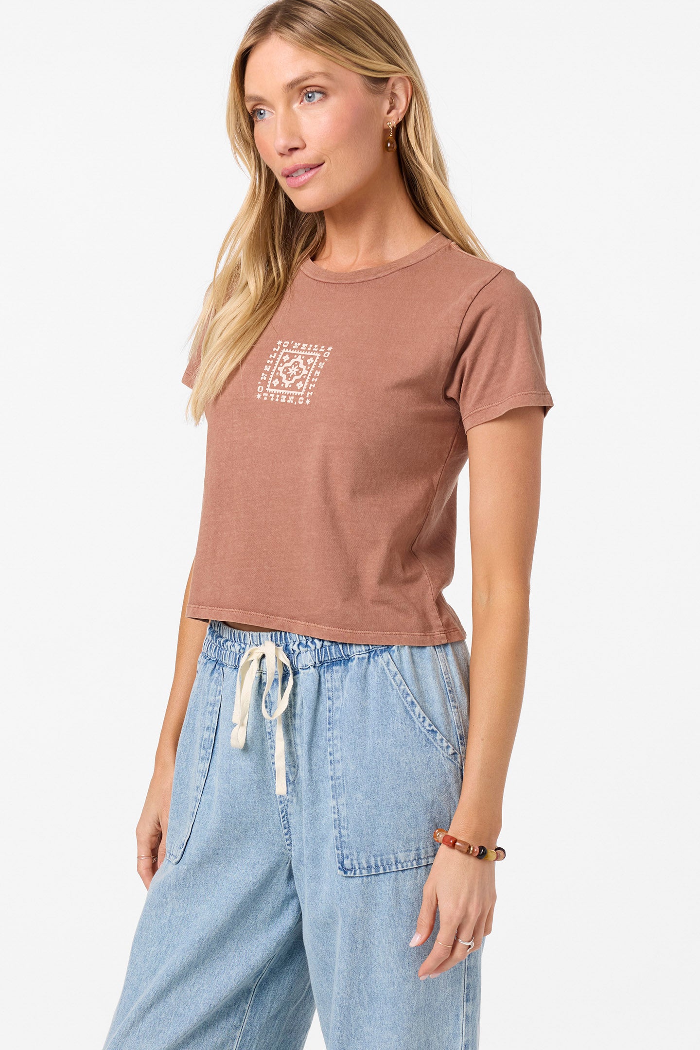 RADIANT EASY TEE