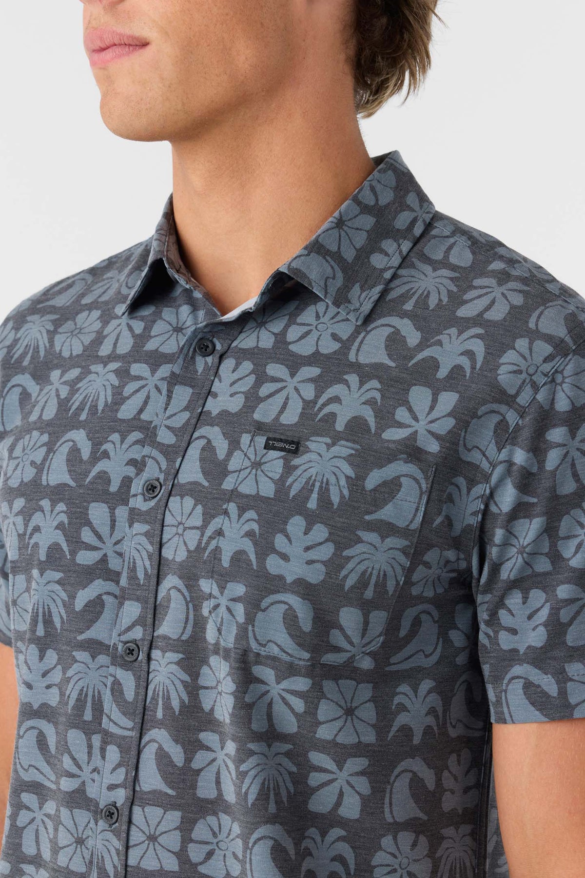 TRVLR UPF TRAVERSE SHORT SLEEVE