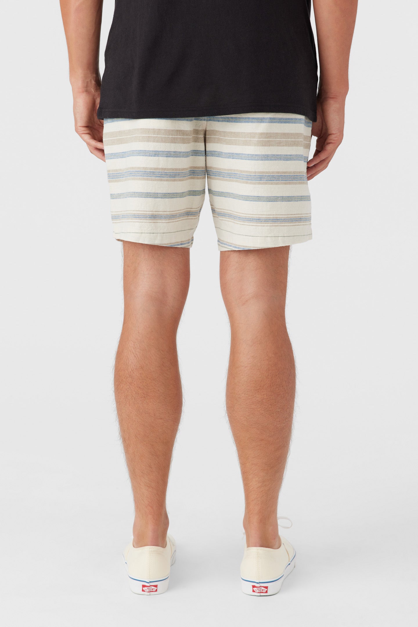 LOW KEY STRIPE SHORT