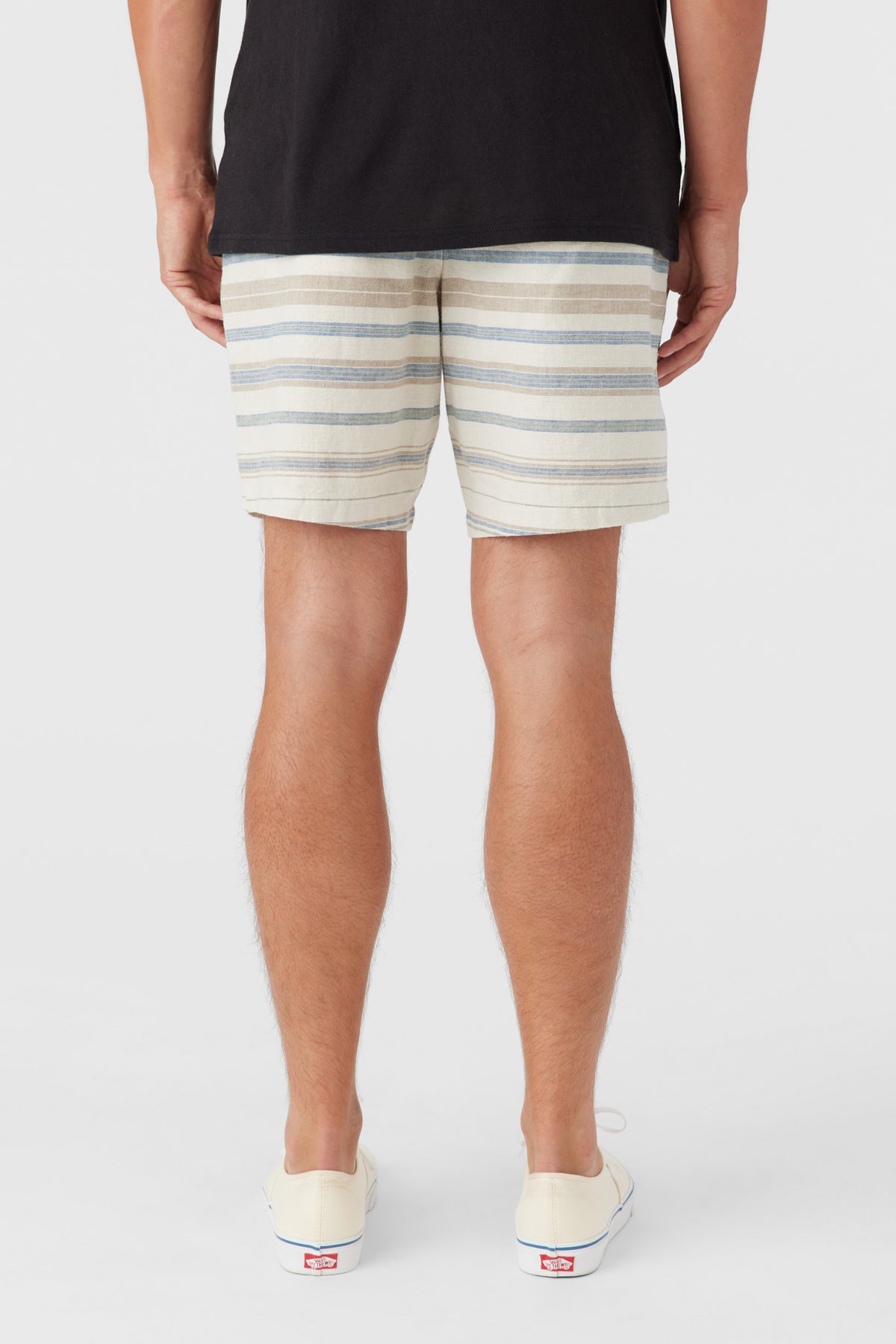LOW KEY STRIPE SHORT