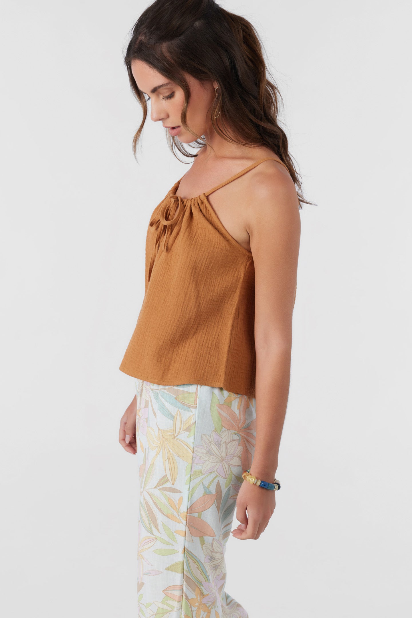 ANYA TANK TOP