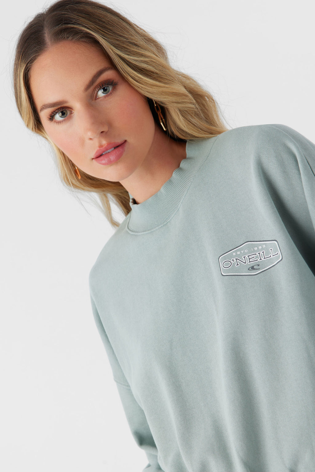 MOMENT CROP CREWNECK