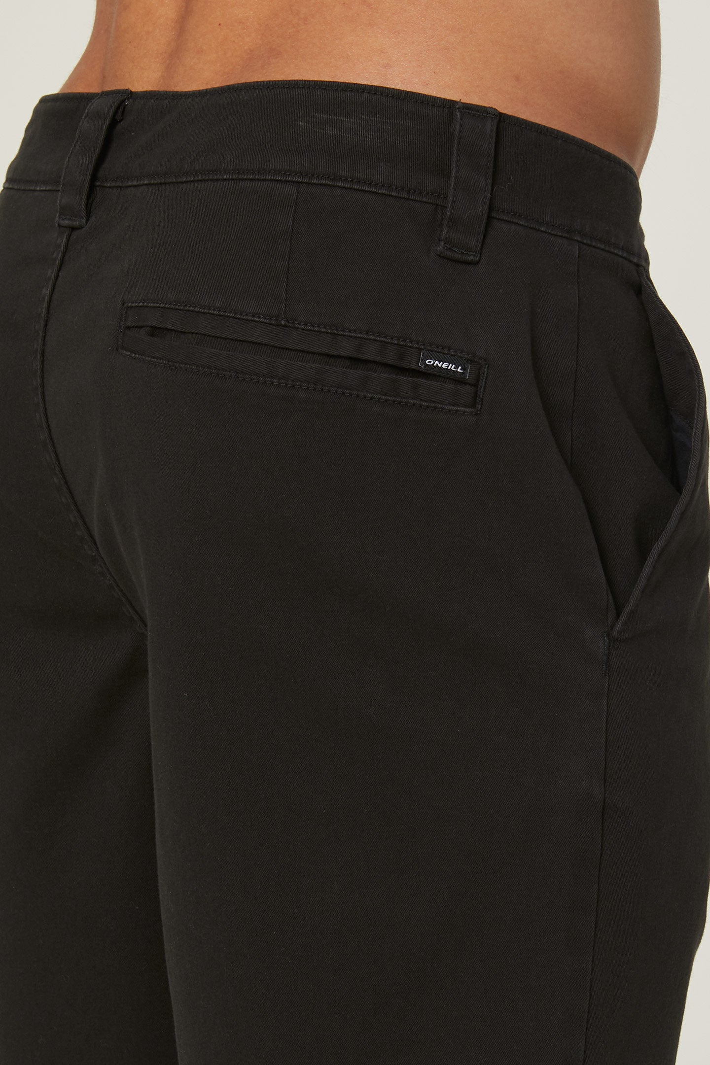 CONTACT STRETCH 21'' SHORT