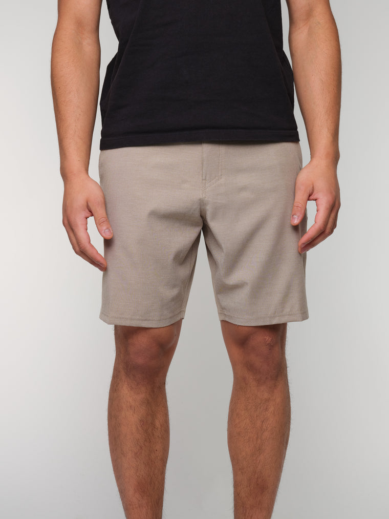 RESERVE LIGHT CHECK 19'' SHORTS