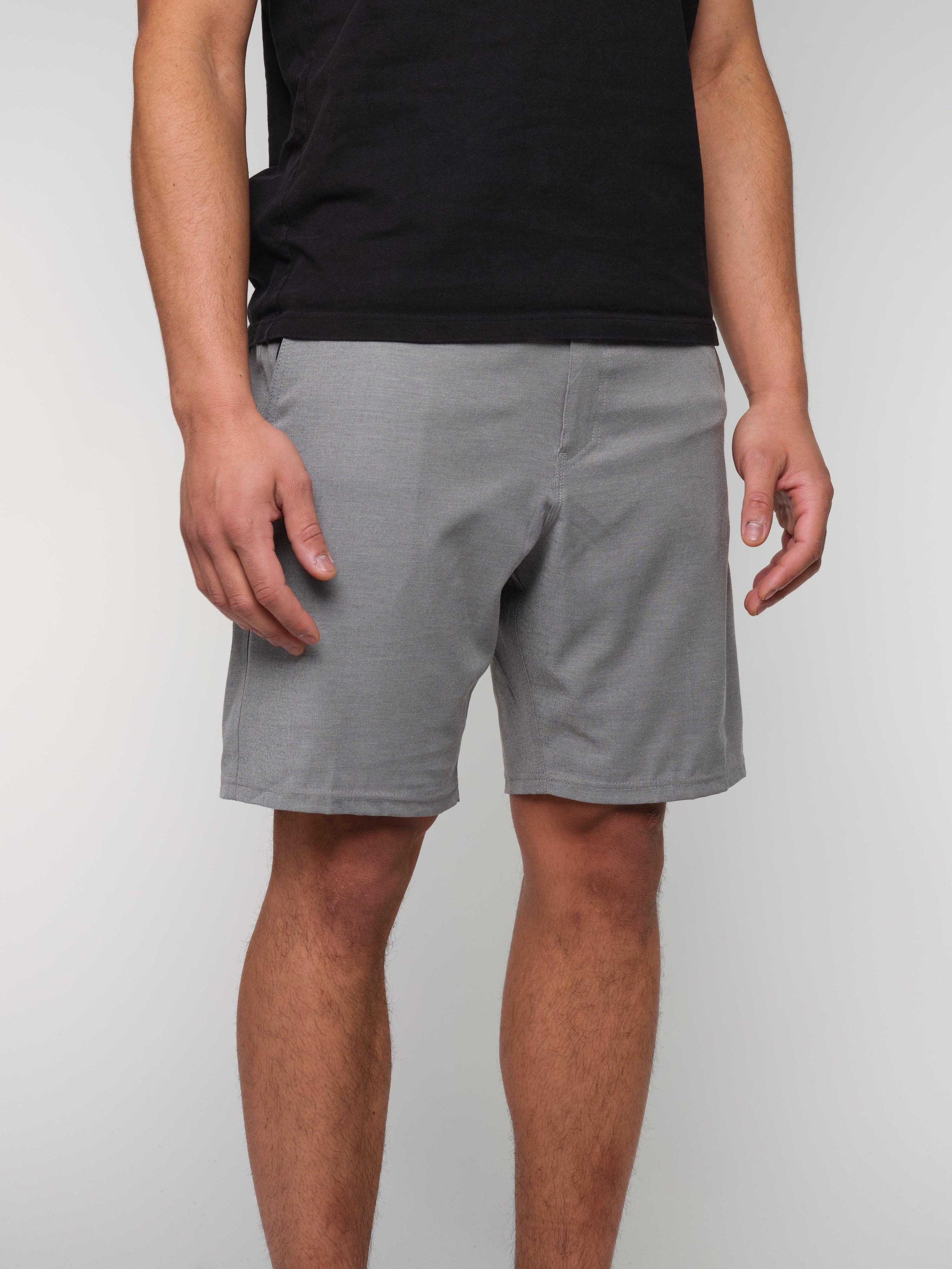 RESERVE LIGHT CHECK 19'' SHORTS