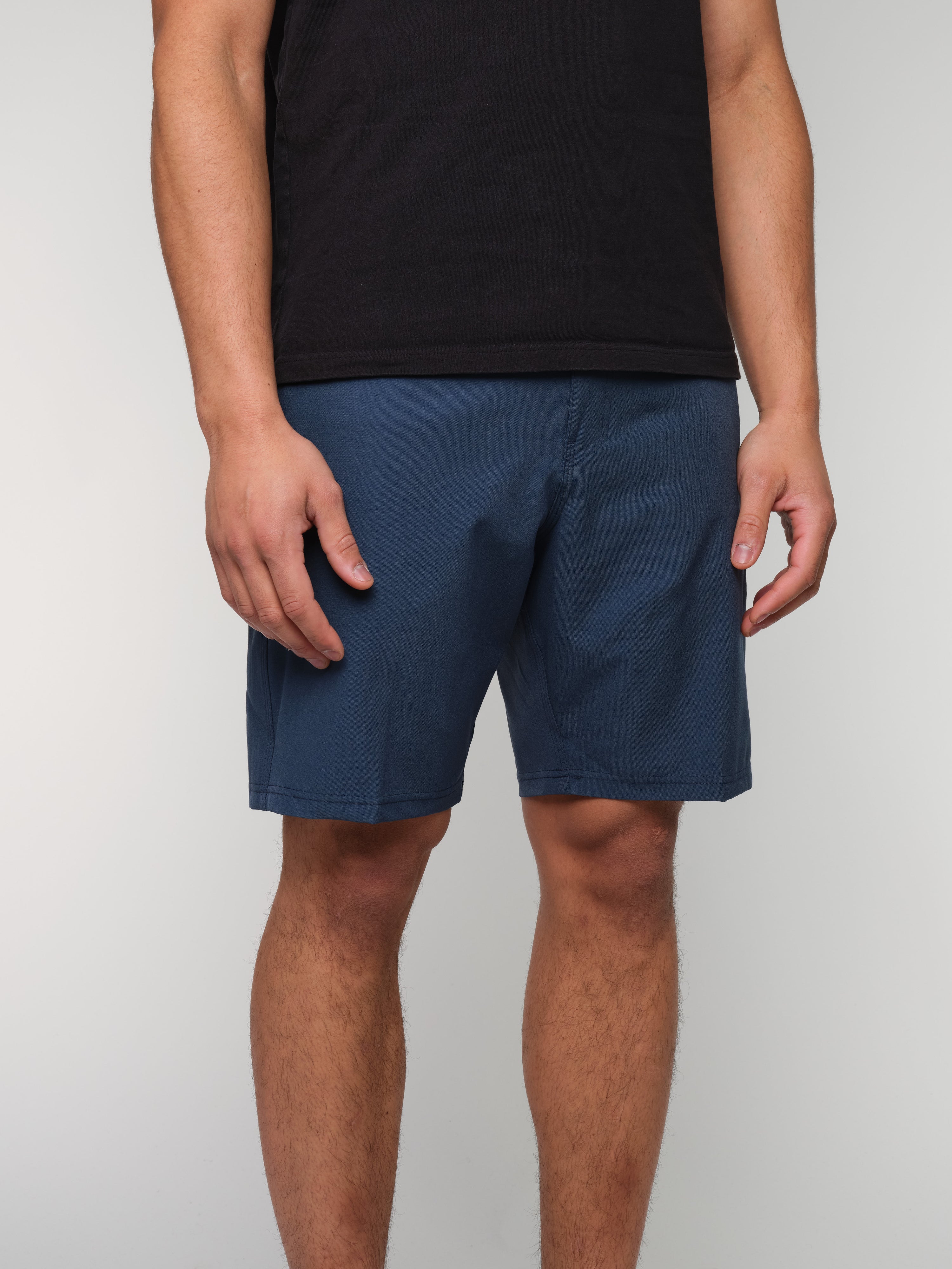 RESERVE LIGHT CHECK 19'' SHORTS
