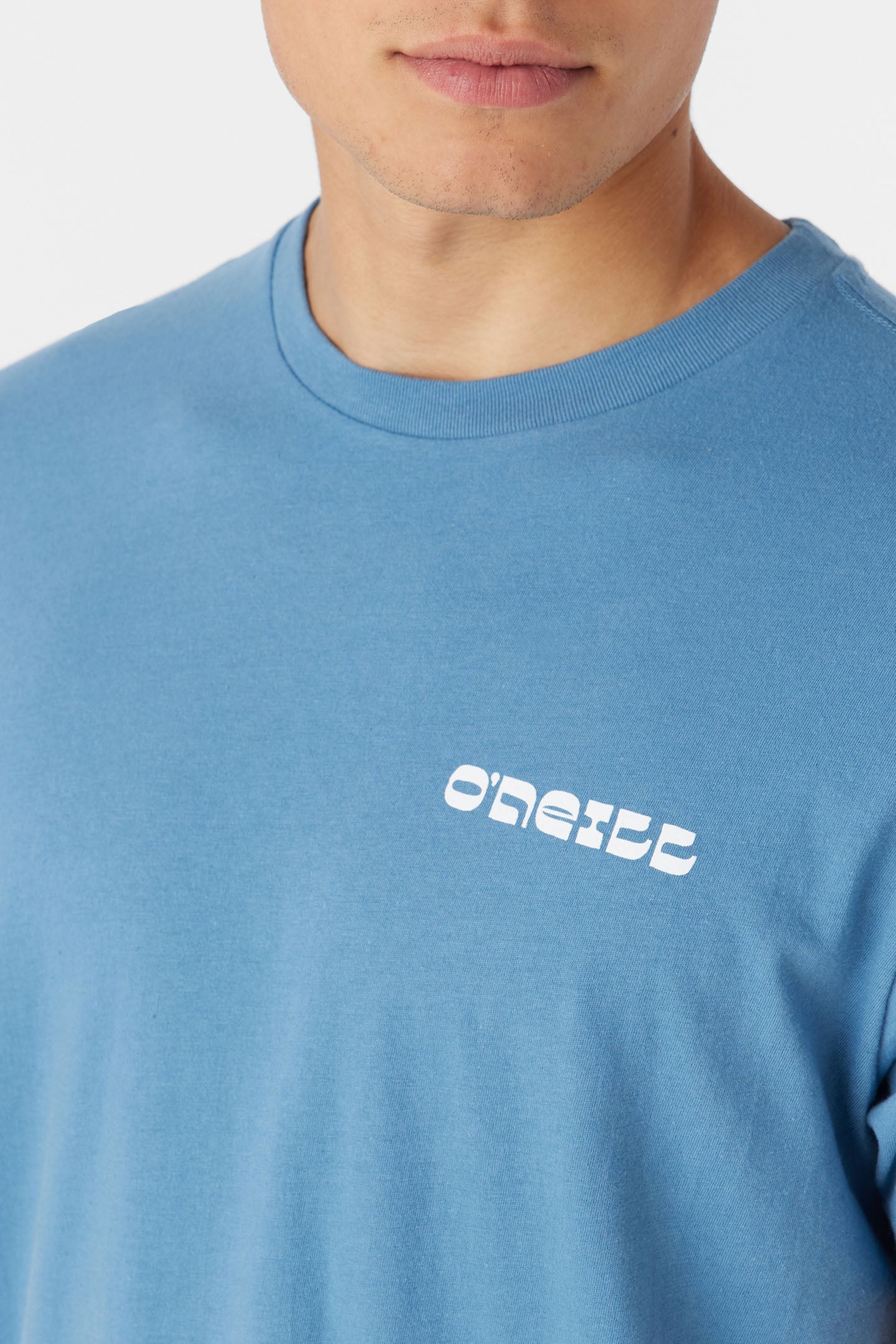 OUTSIDE LINE TEE