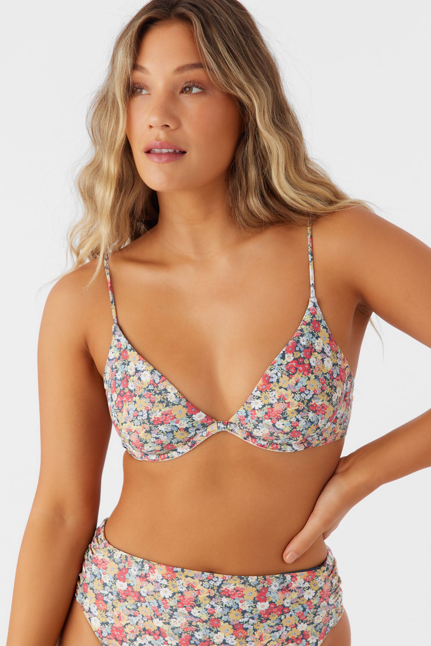 EDEN DITSY HONOPU TOP