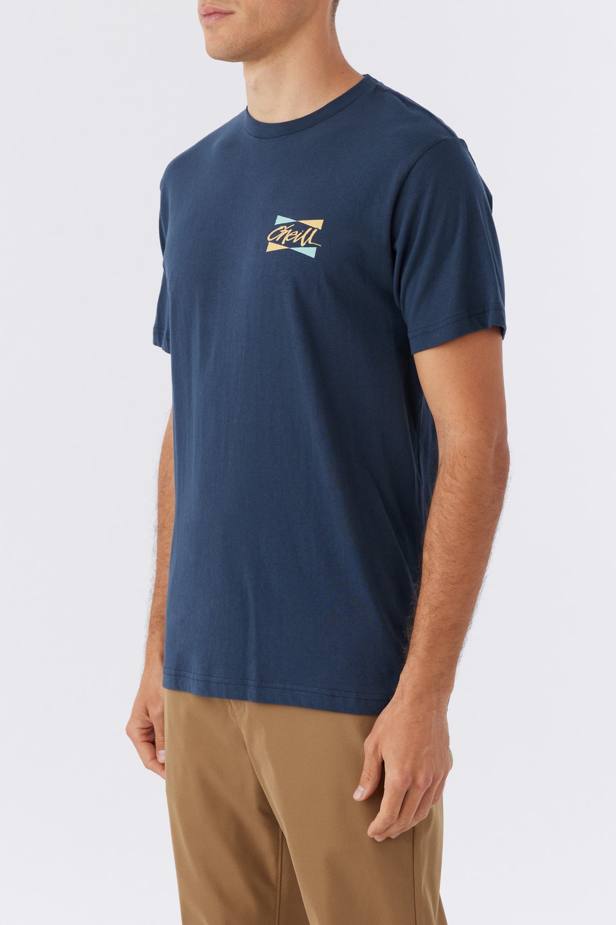 BANNER SHORT SLEEVE TEE