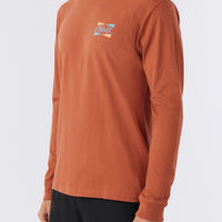 BANNER LONG SLEEVE TEE