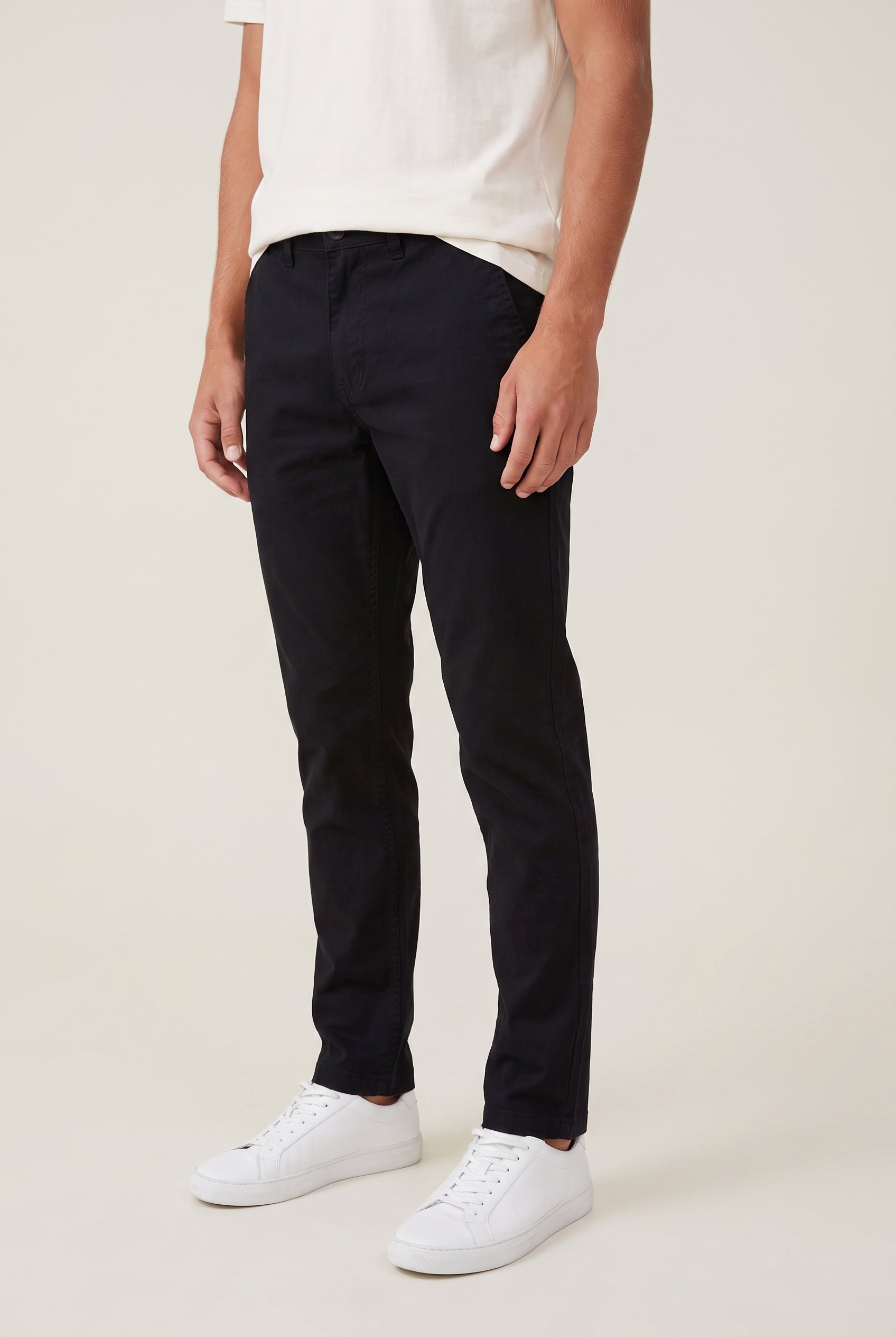 CONTACT SLIM CHINO PANTS