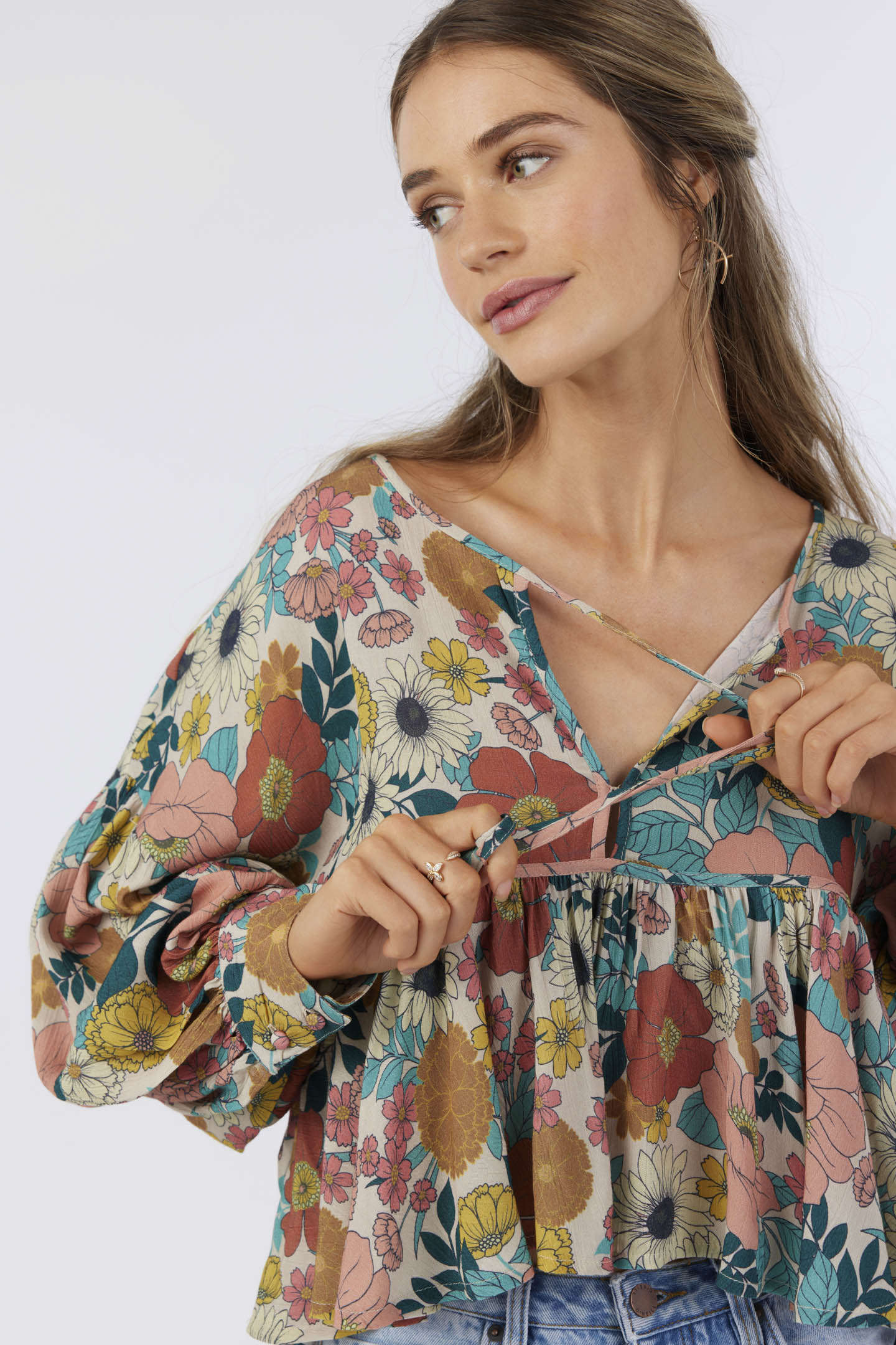 JUNIE WOVEN TOP