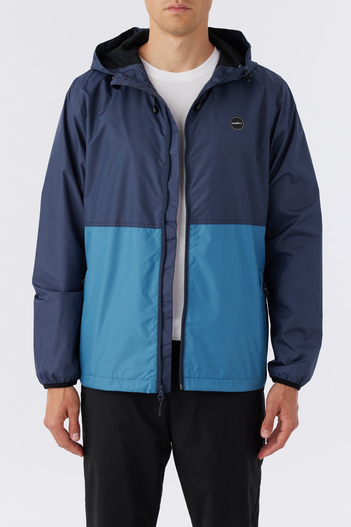 NOMADIC WINDBREAKER