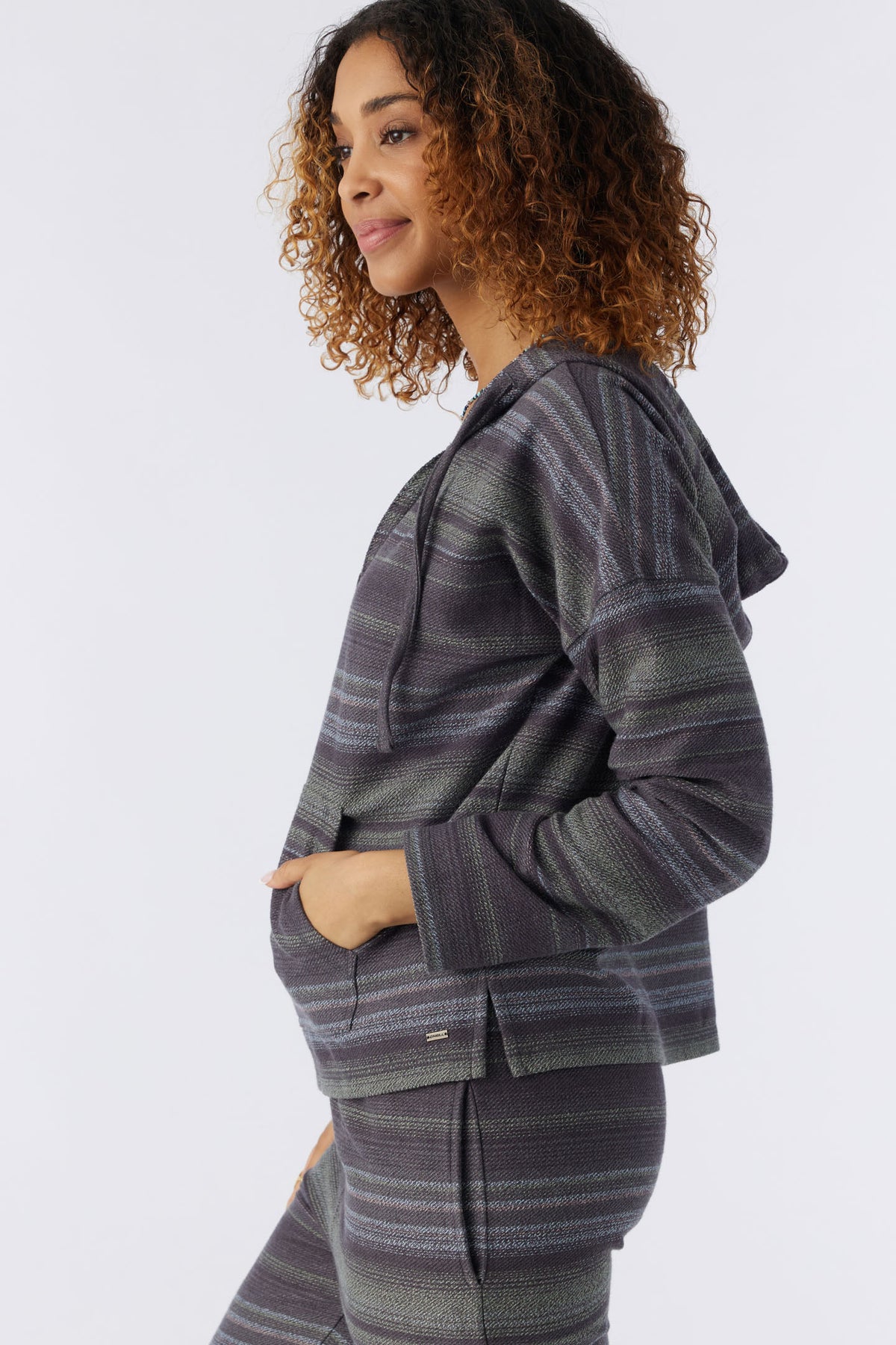 ROSARITO PULLOVER HOODIE