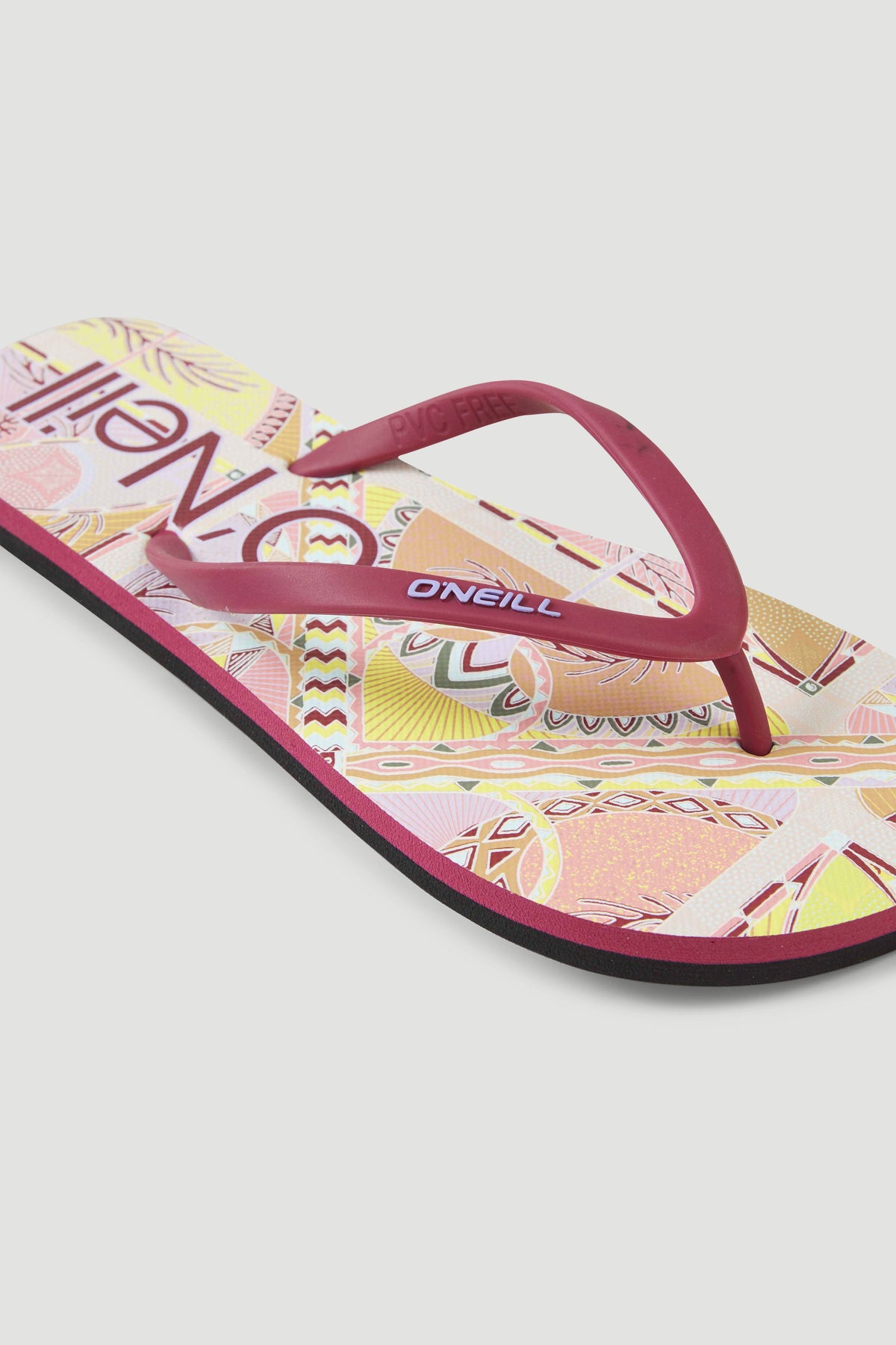 PROFILE GRAPHIC SANDALS