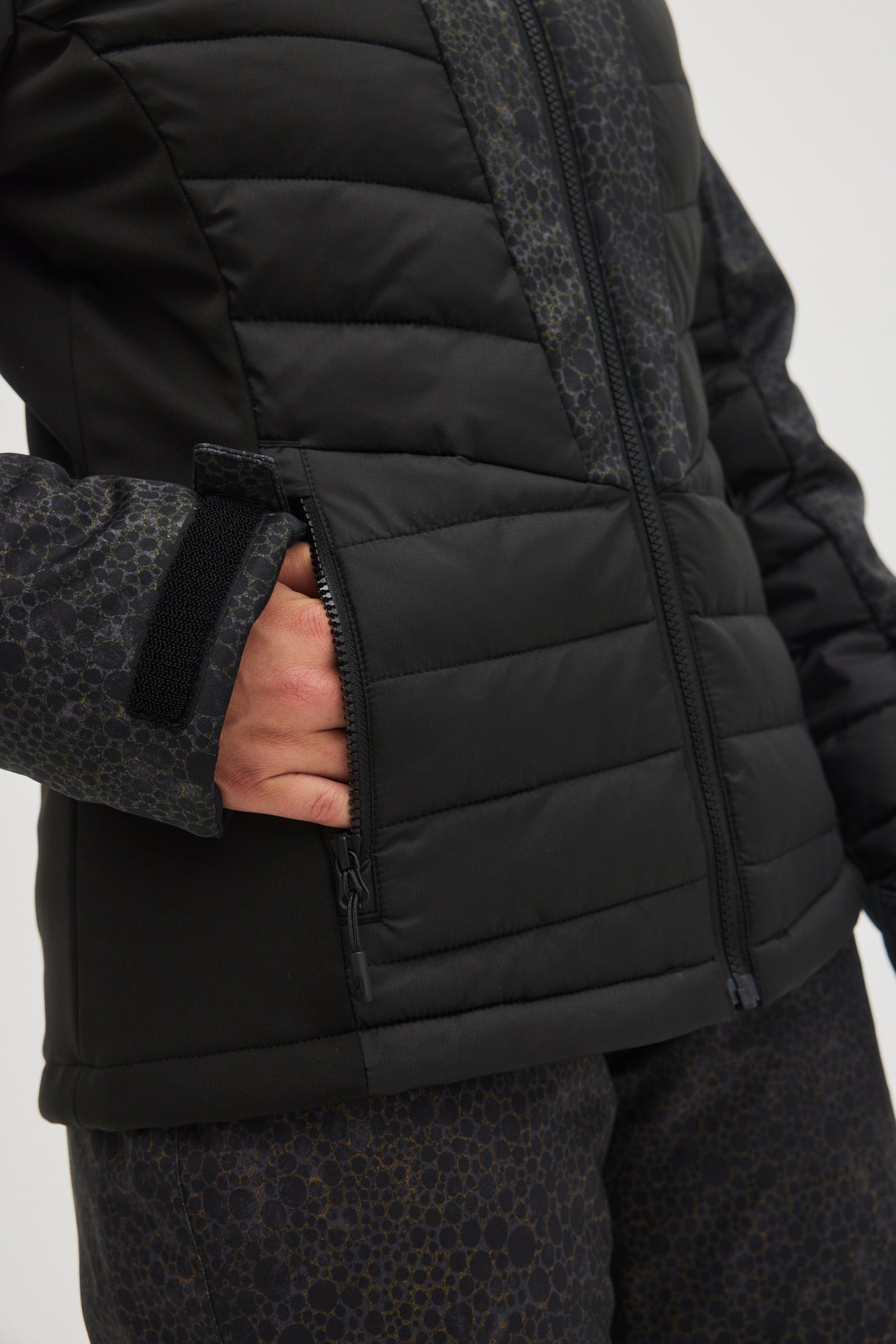 IGNEOUS JACKET