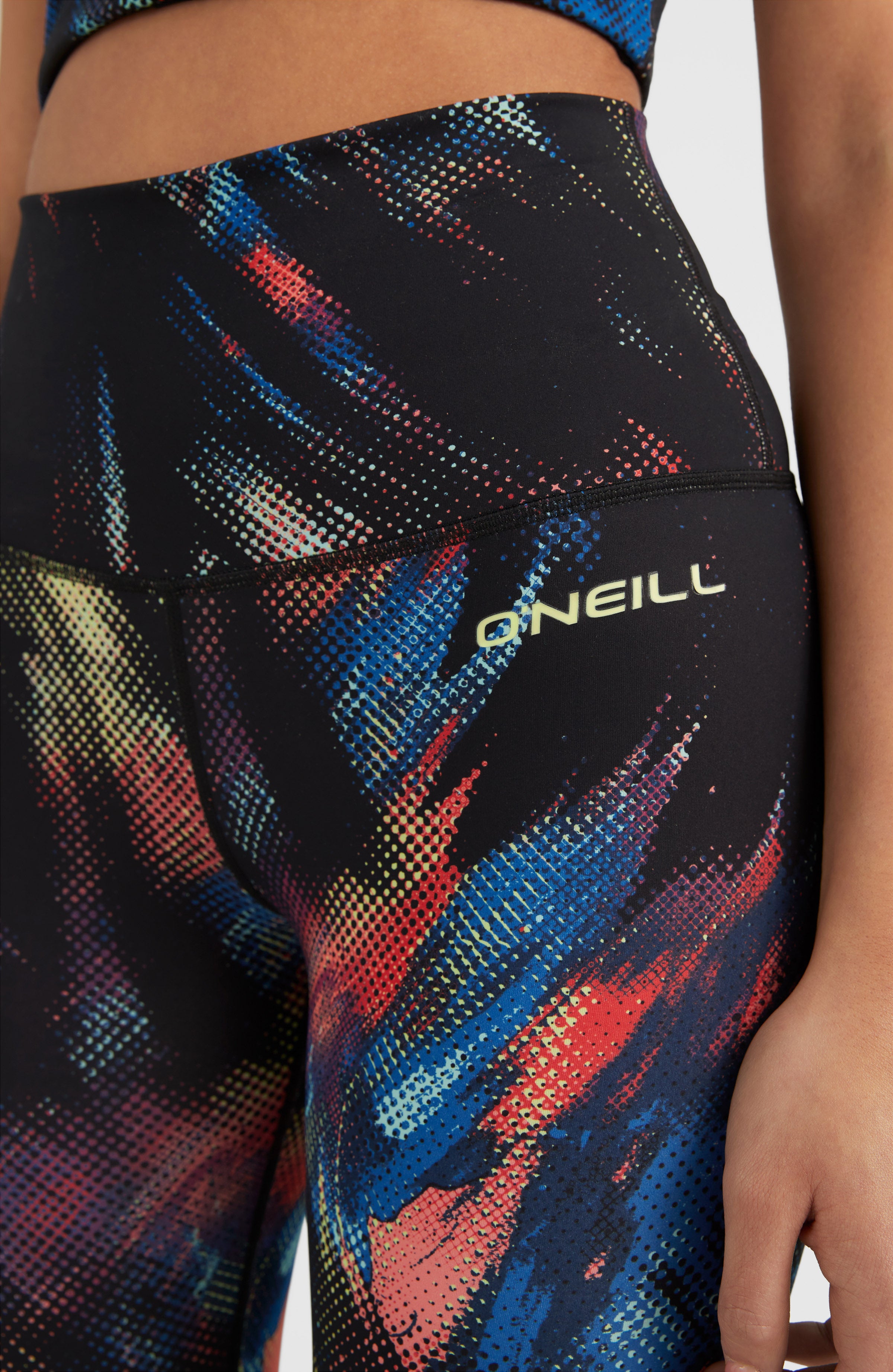 ACTIVE LEGGINGS