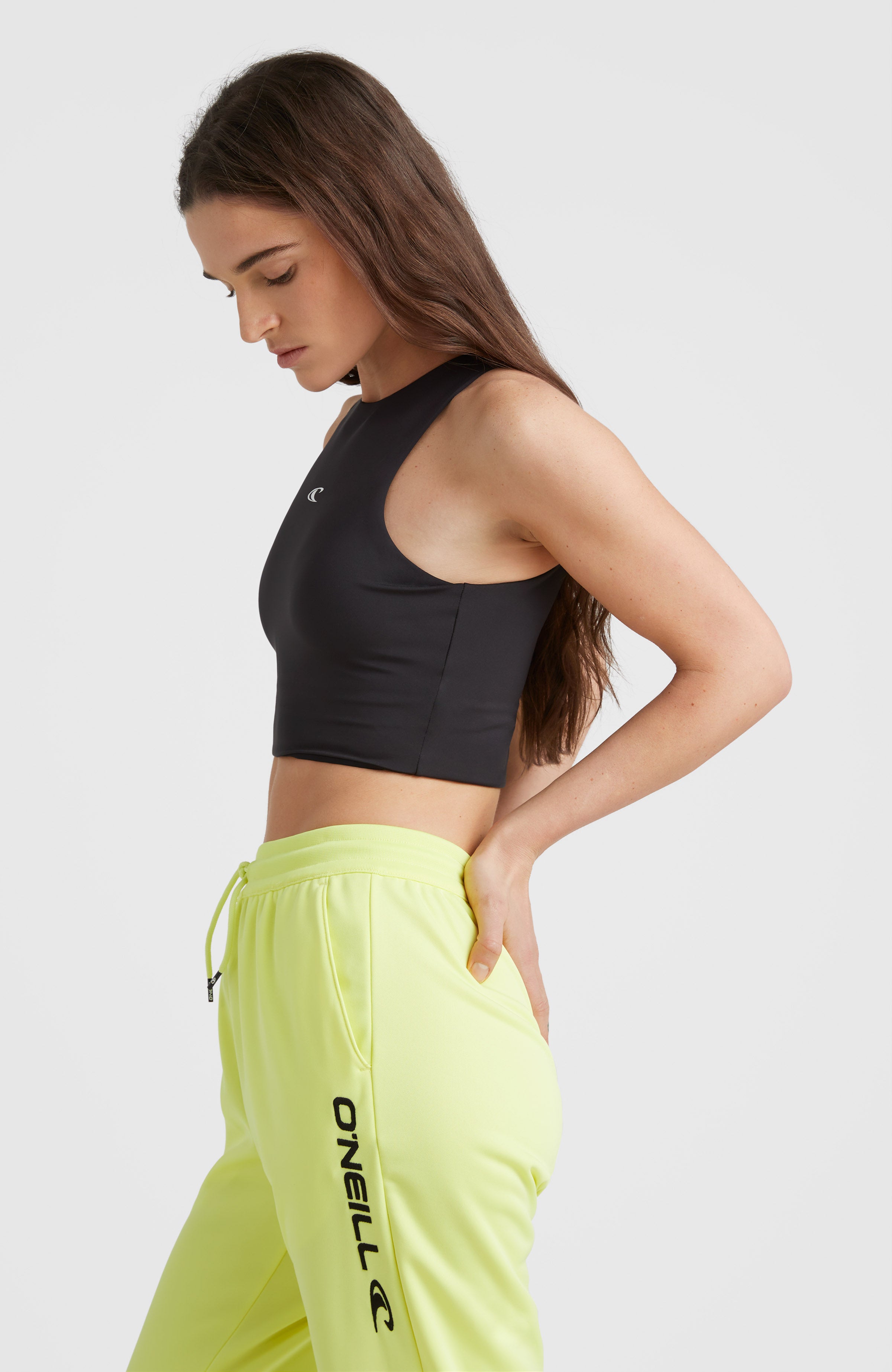 ACTIVE CROPPED TOP
