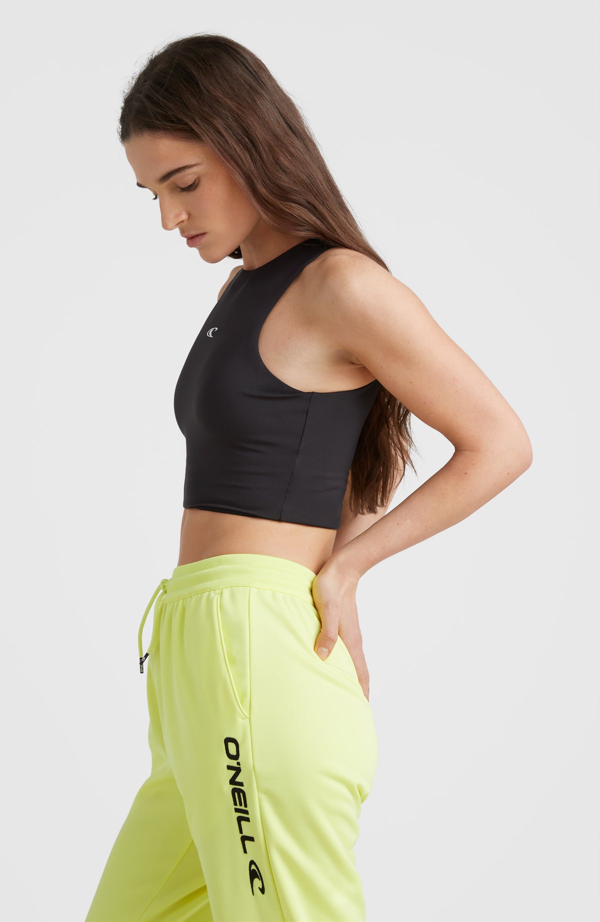 ACTIVE CROPPED TOP