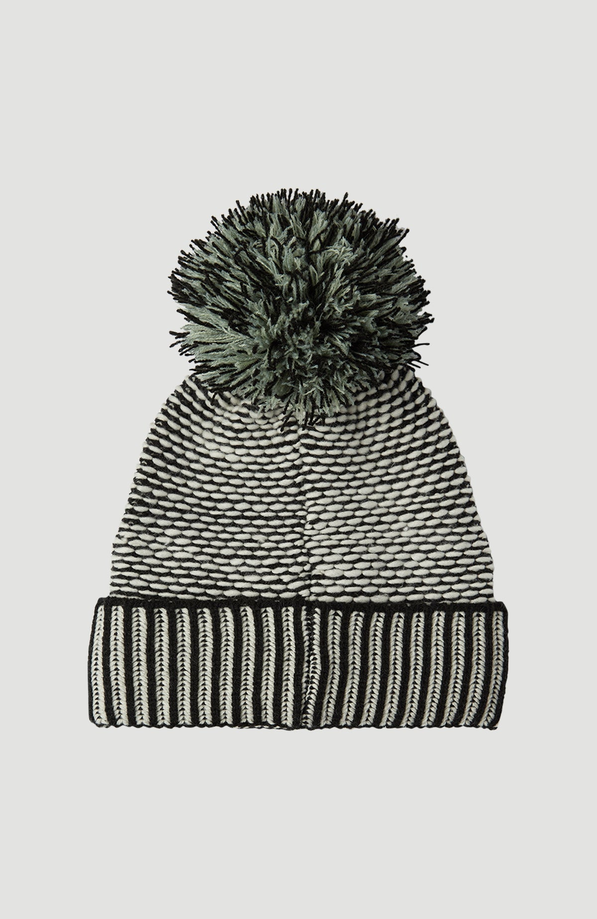 O'Neill Girls Chunky Beanie in Black Out