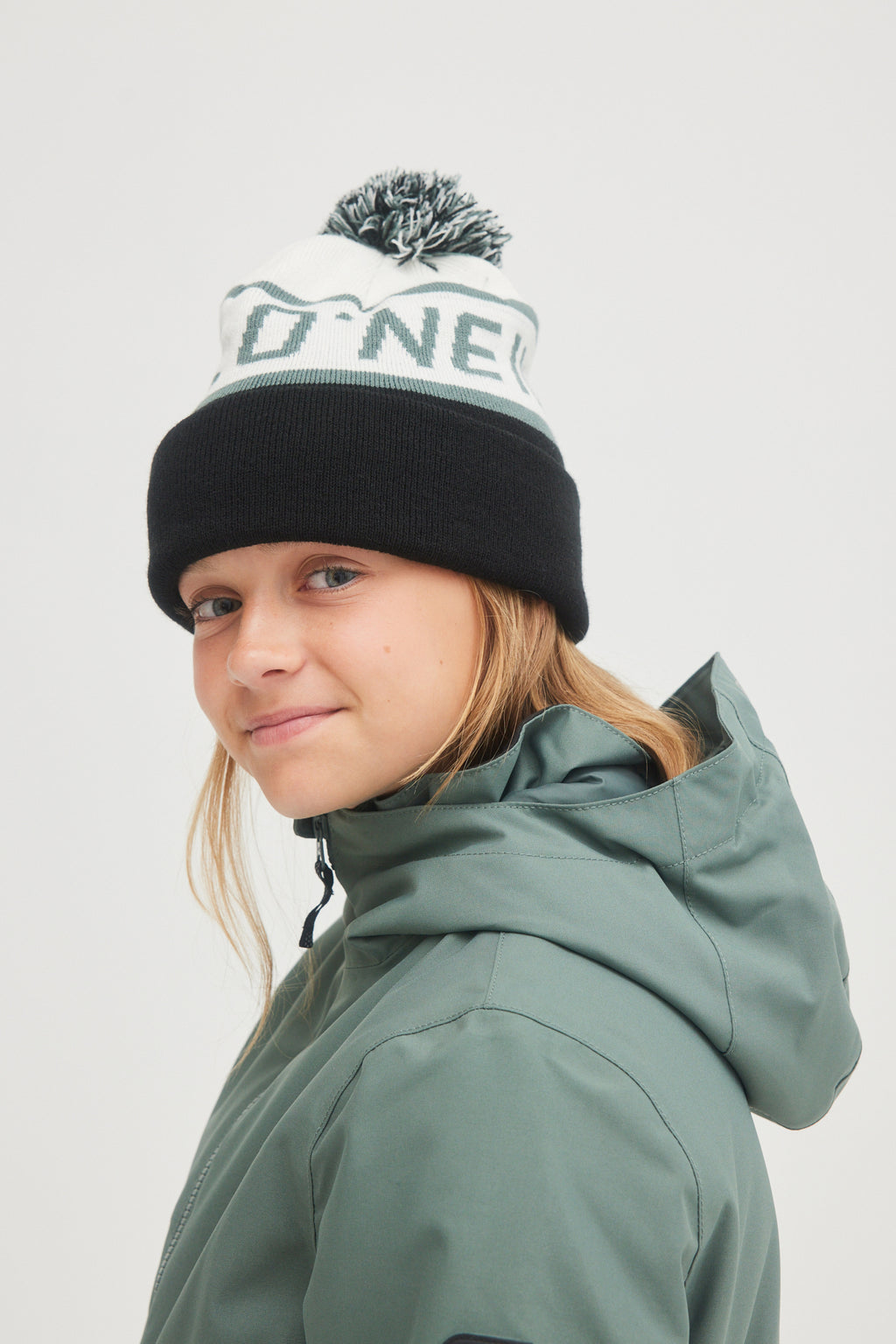 POWDER BEANIE