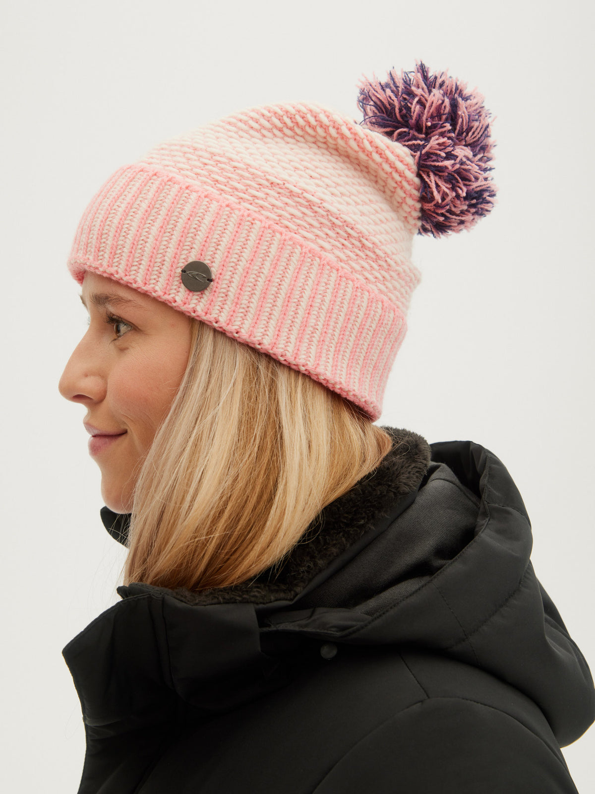 O'Neill Ladies Chunky Beanie in Conch Shell