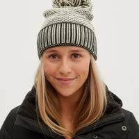 O'Neill Ladies Chunky Beanie in Black Out