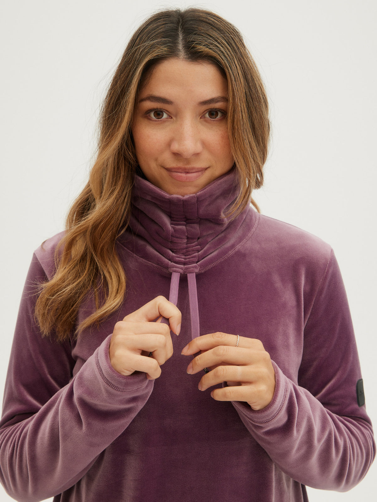O'Neill Ladies Clime Plus Fleece Half Zip in Berry Conserve