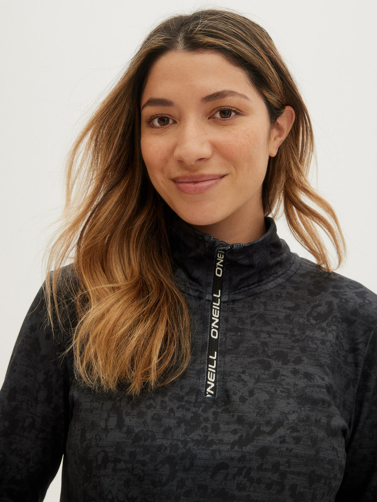 O'Neill Ladies Clime Printed Fleece Half Zip in Grey Aop W/ Black