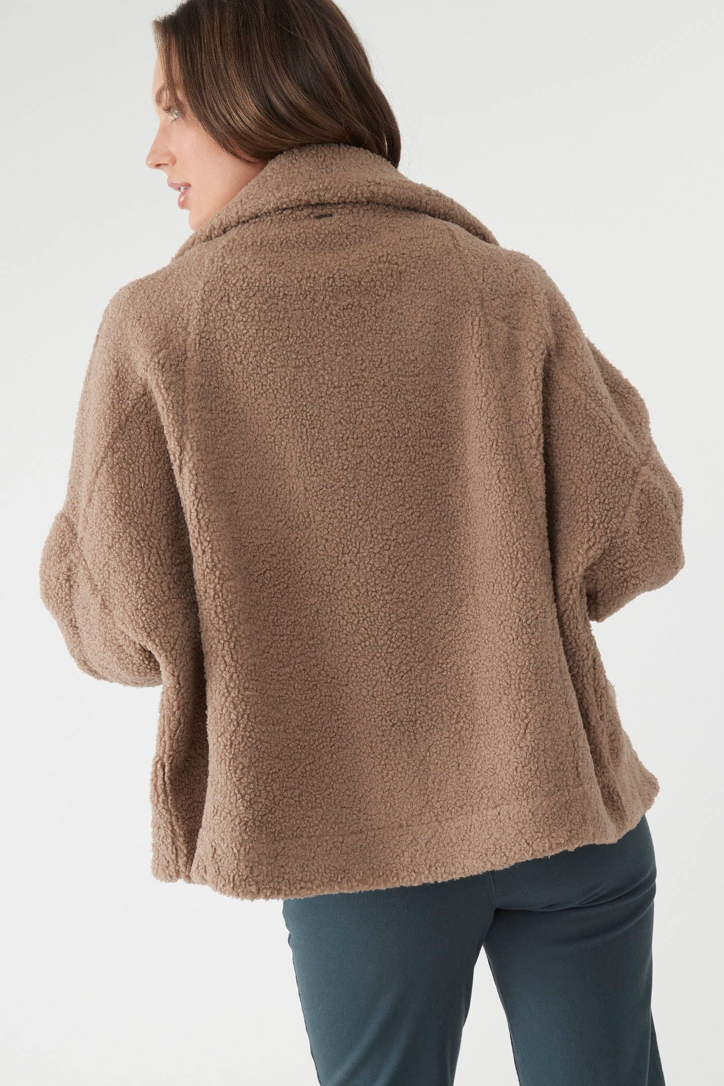 MAKENNA SOLID JACKET