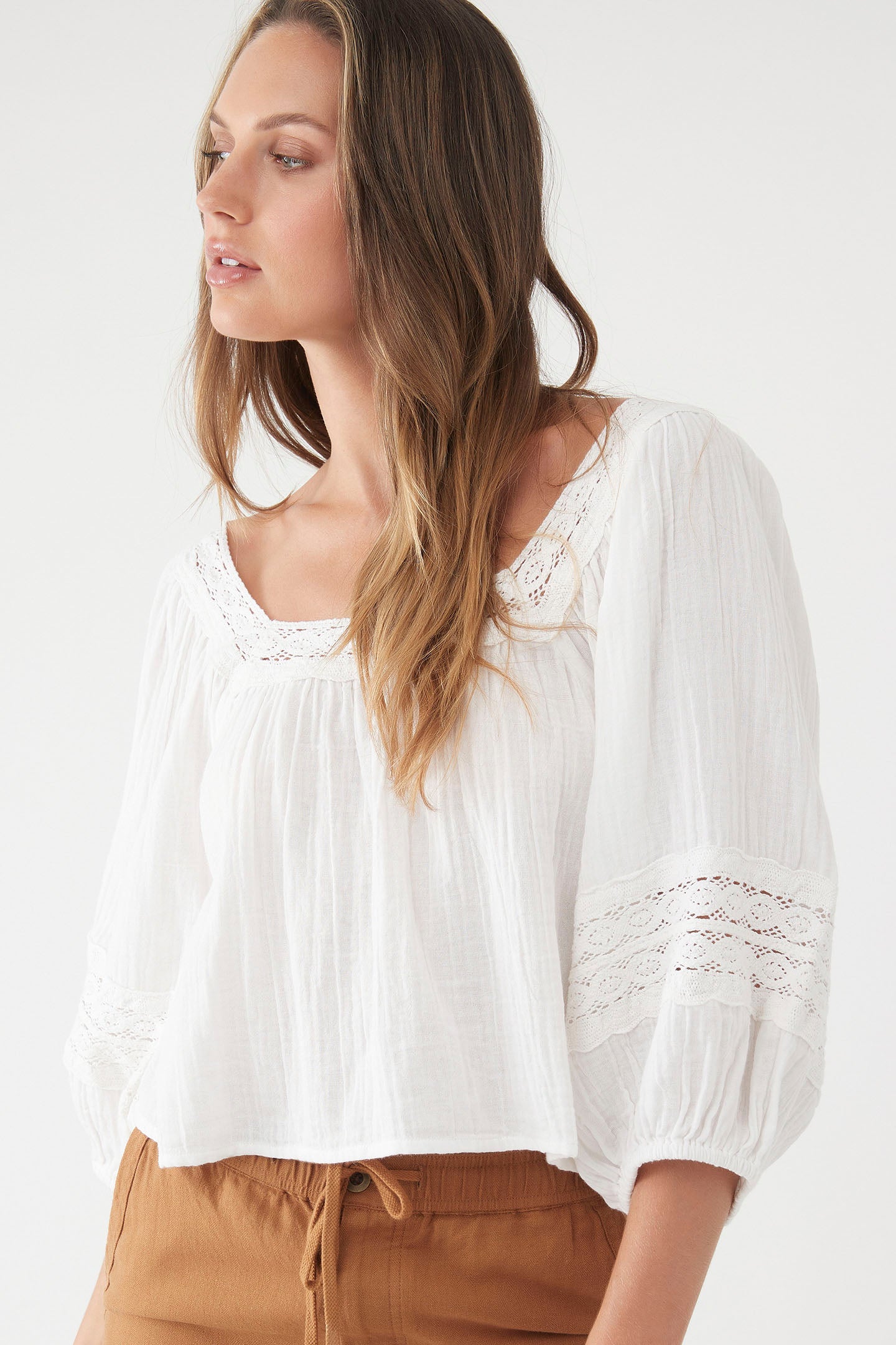 DOREEN TOP