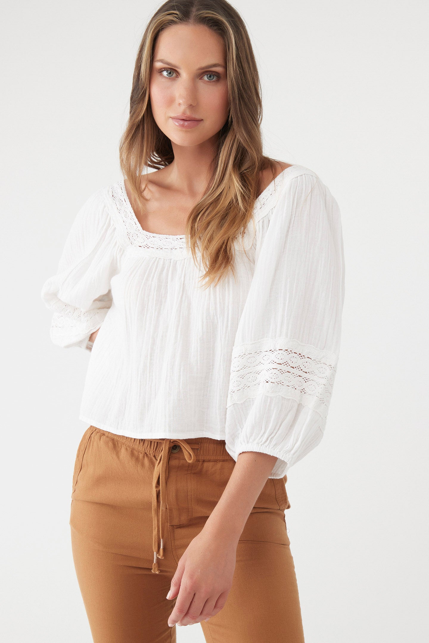 DOREEN TOP