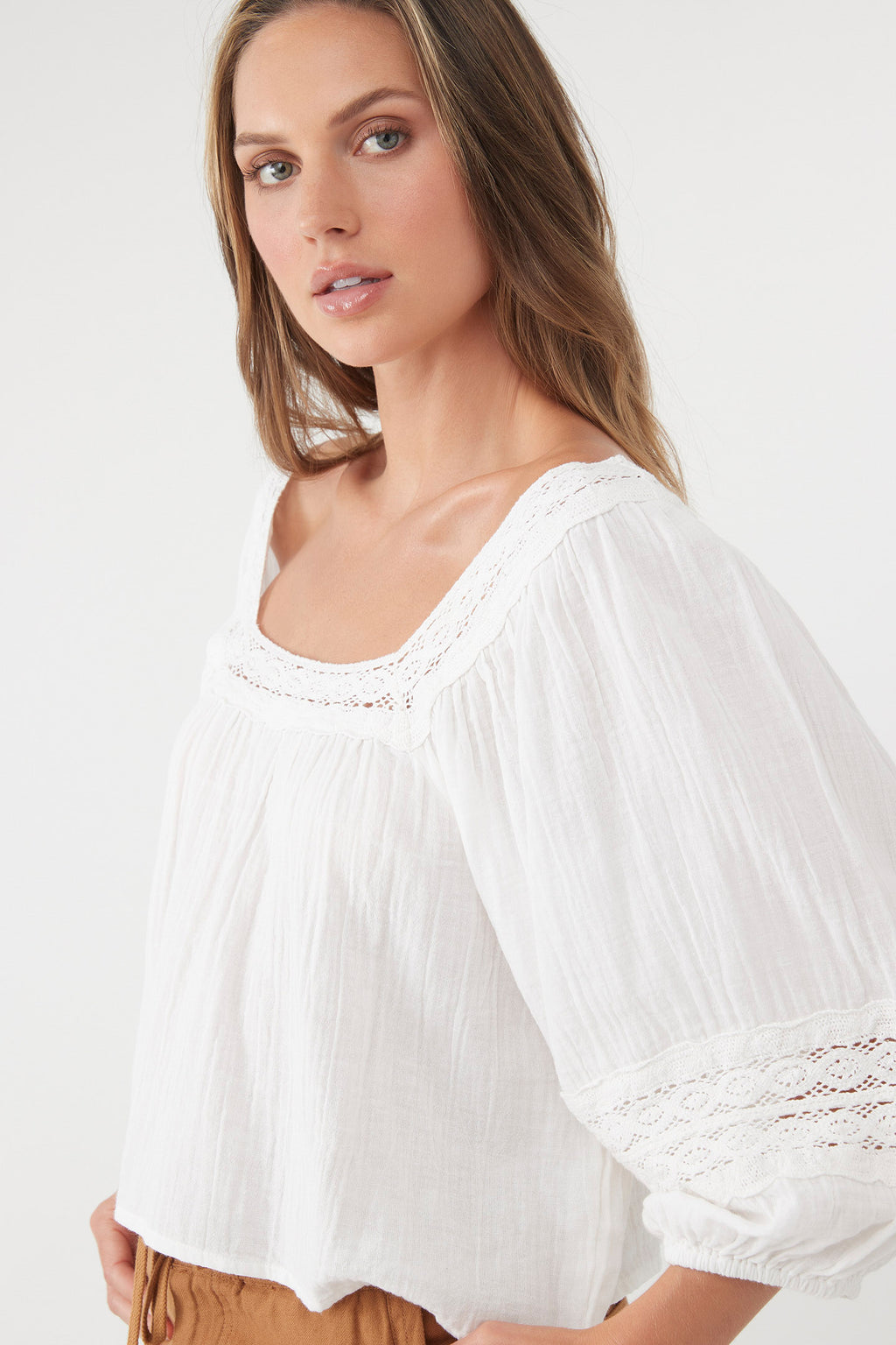 DOREEN TOP