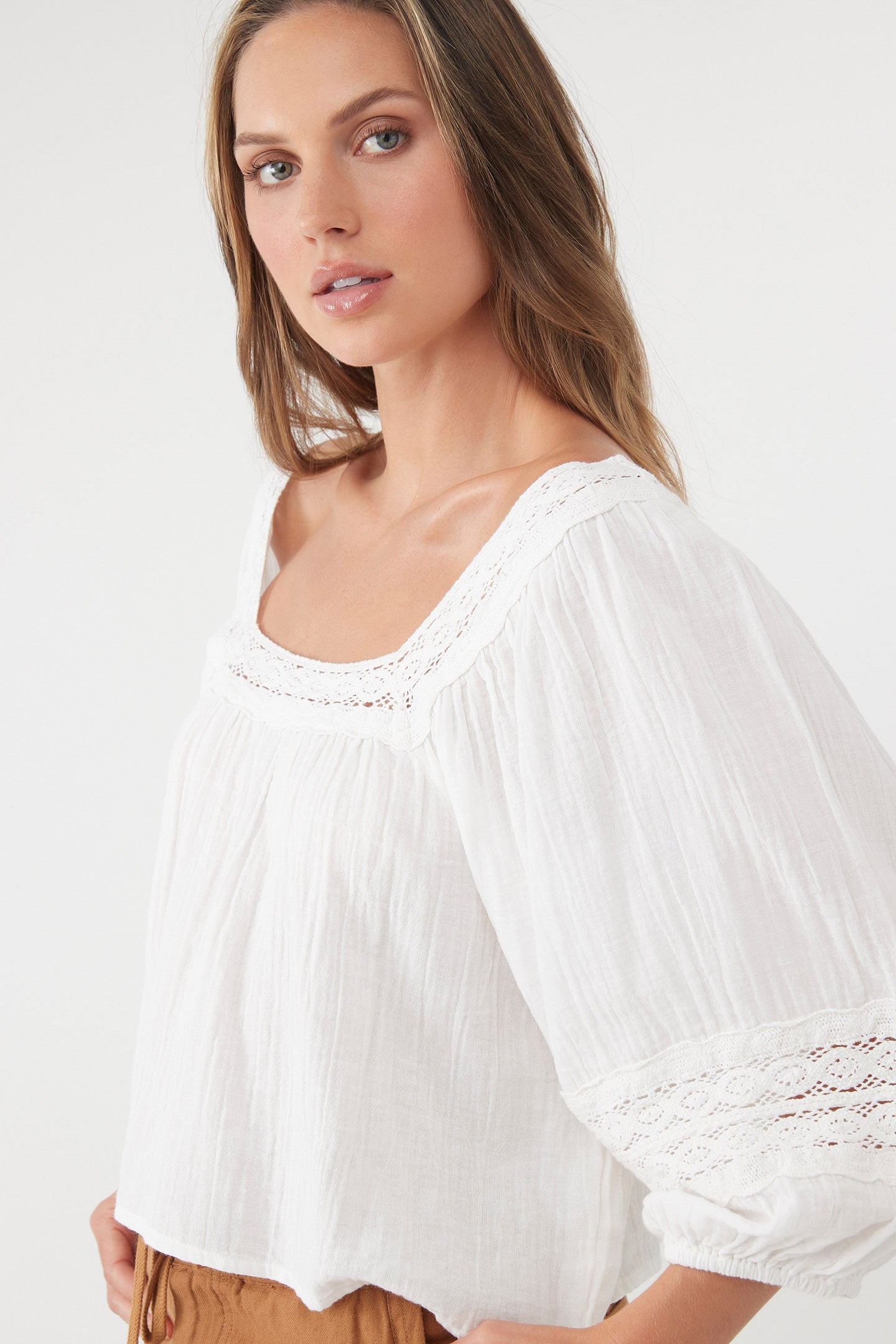 DOREEN TOP