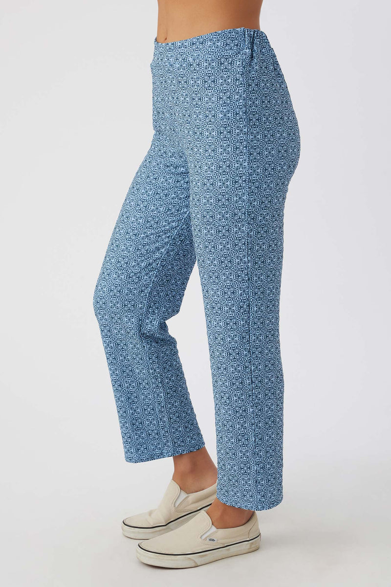 LARISSA PANT