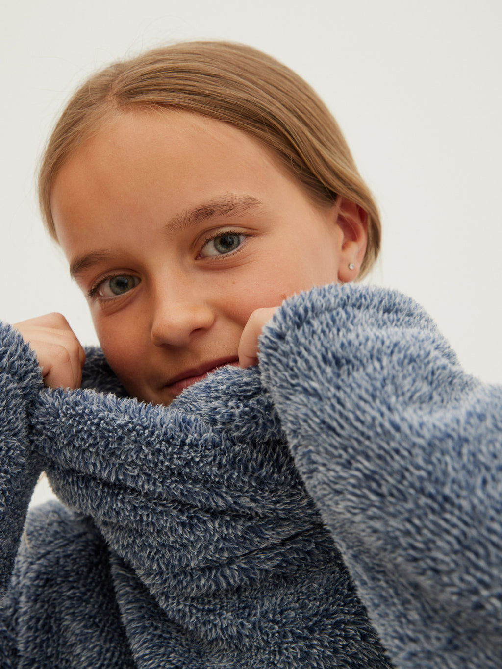 O'Neill Girls Hazel Fleece in Ink Blue