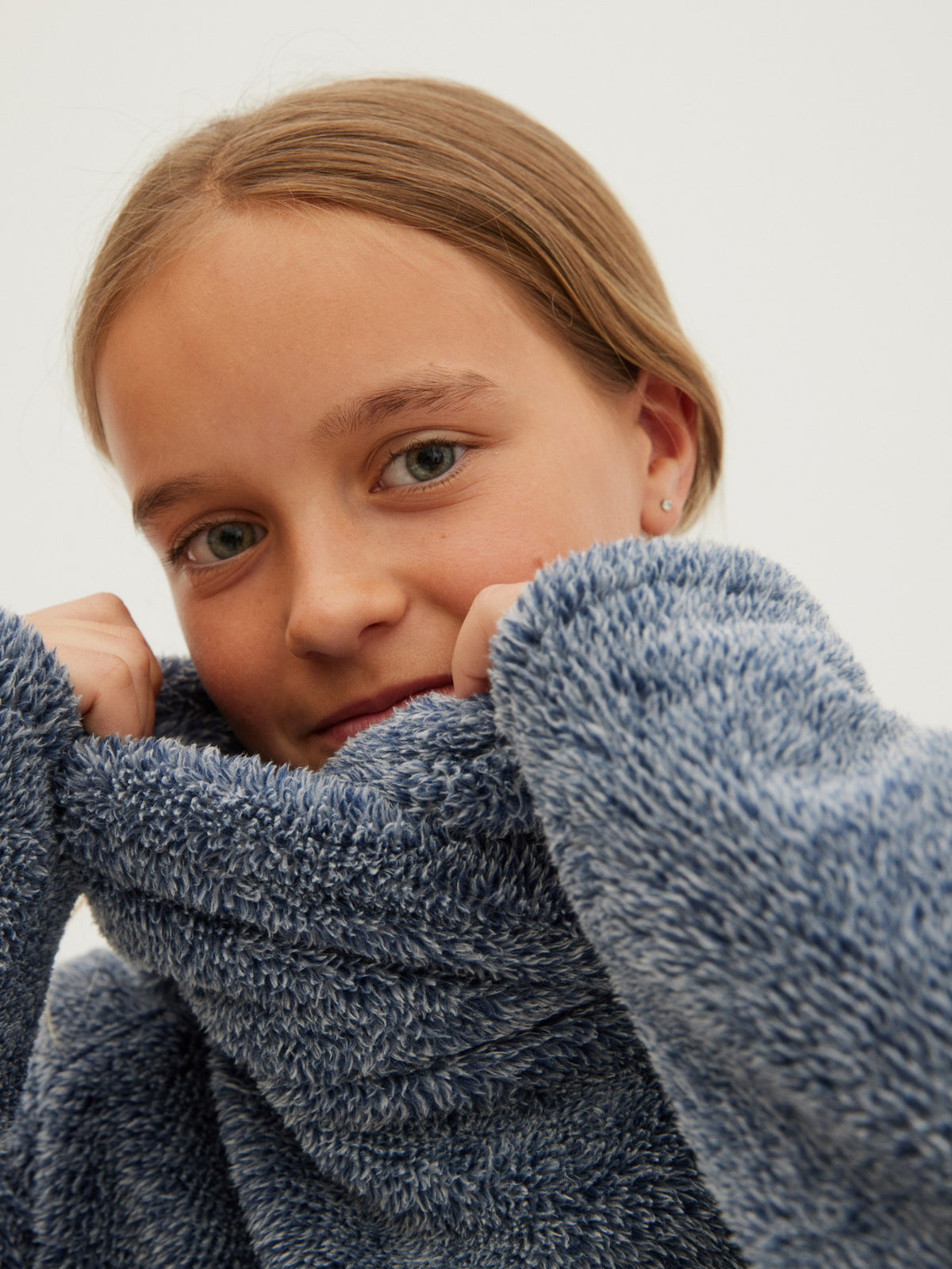 O'Neill Girls Hazel Fleece in Ink Blue