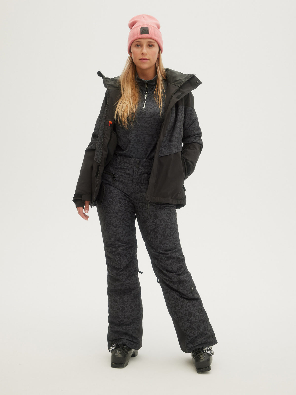 O'Neill Ladies Glamour Pants in Grey Aop W/ Black