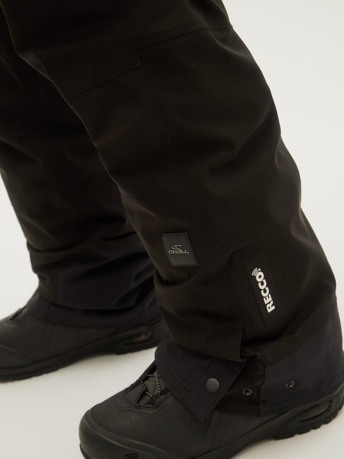 O'Neill Mens Gtx Mtn Madness Pants in Black Out