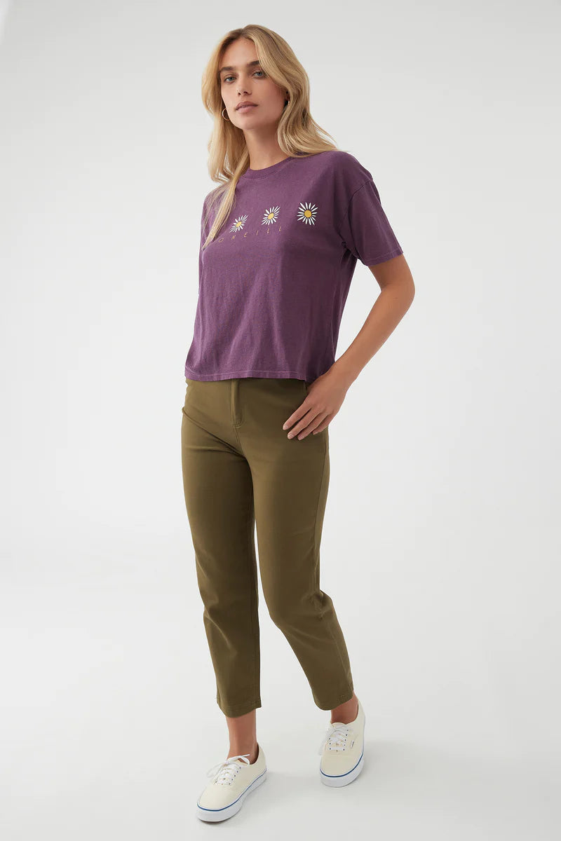 DANCING DAISY TEE