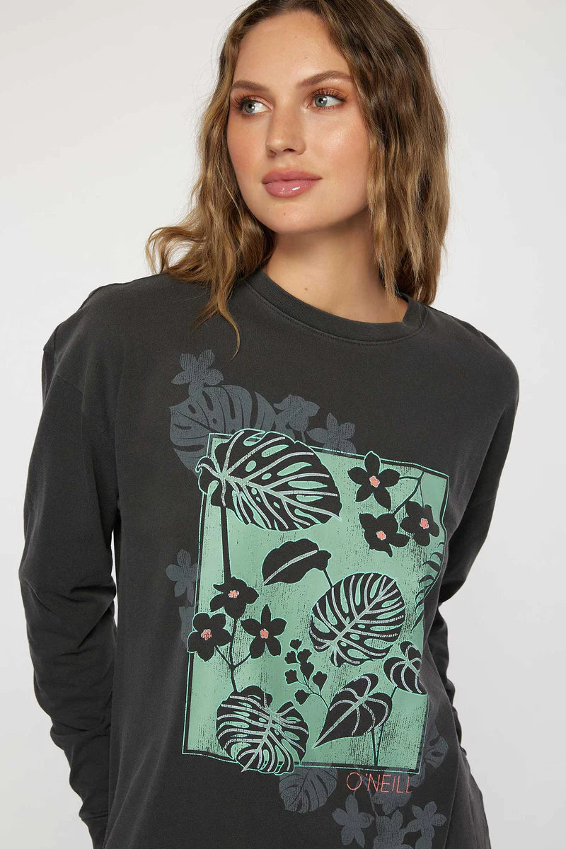 CRYSTAL COVE TEE