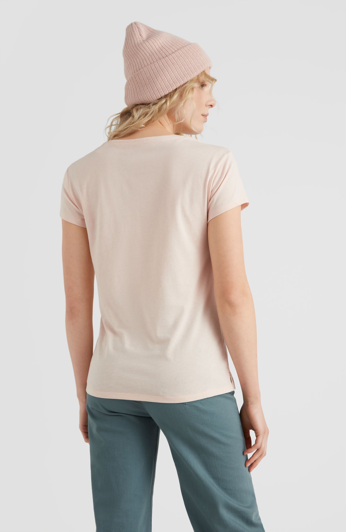 ESSENTIALS T-SHIRT SHORT SLEEVE