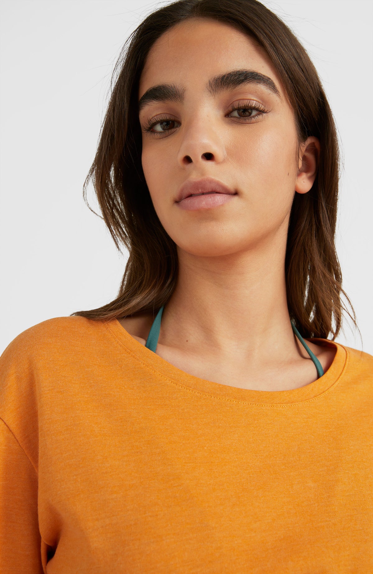 ESSENTIALS T-SHIRT SHORT SLEEVE